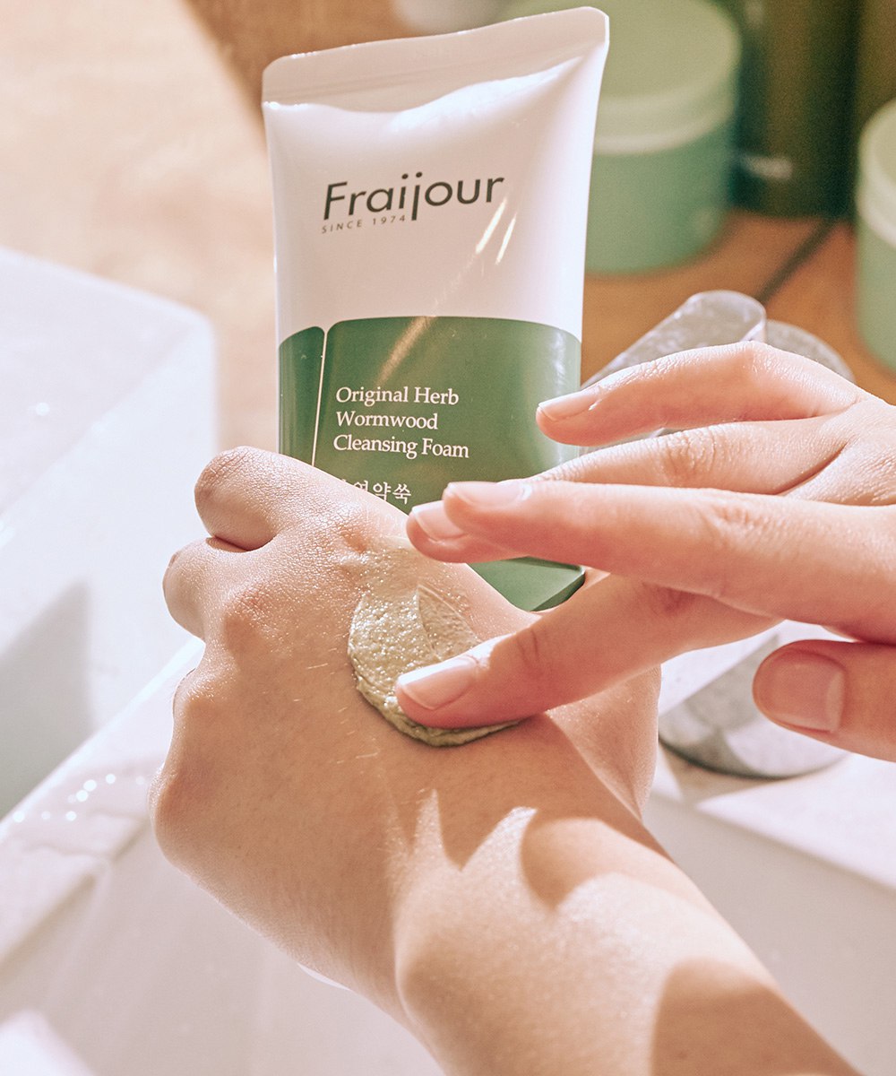FRAIJOUR | Original Herb Wormwood Cleansing Foam